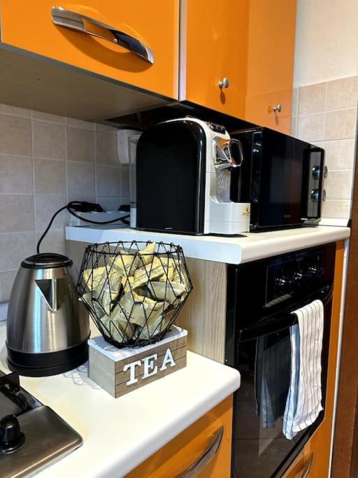 Comfy Apartment In Lecco 2 ภายนอก รูปภาพ